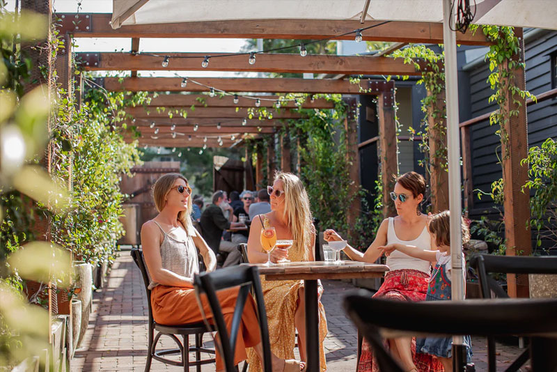 discover Noosa hinterland